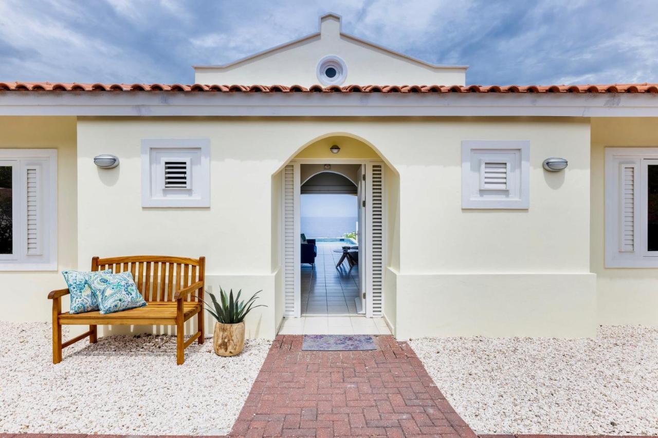 Coral Estate Rentals Willibrordus Exterior foto