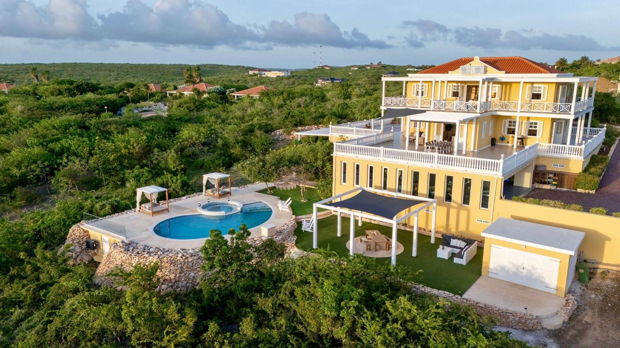 Coral Estate Rentals Willibrordus Exterior foto